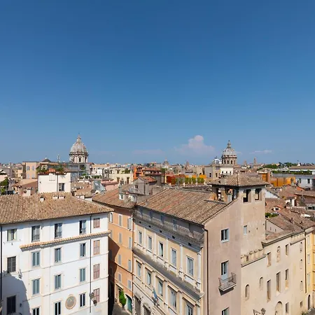 Farnese Stunning Penthouse | Romeloft Rom