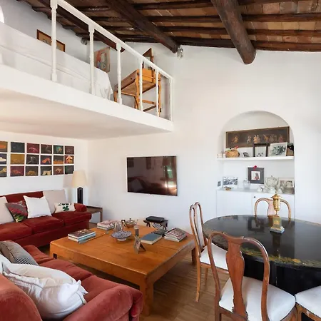 Apartment Farnese Stunning Penthouse | Romeloft Rom